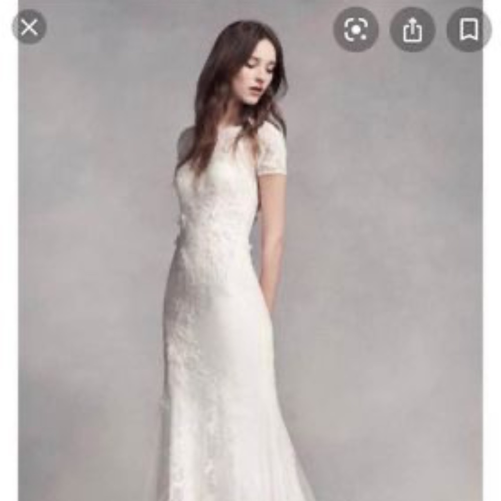 WHITE by Vera Wang Wedding Dress